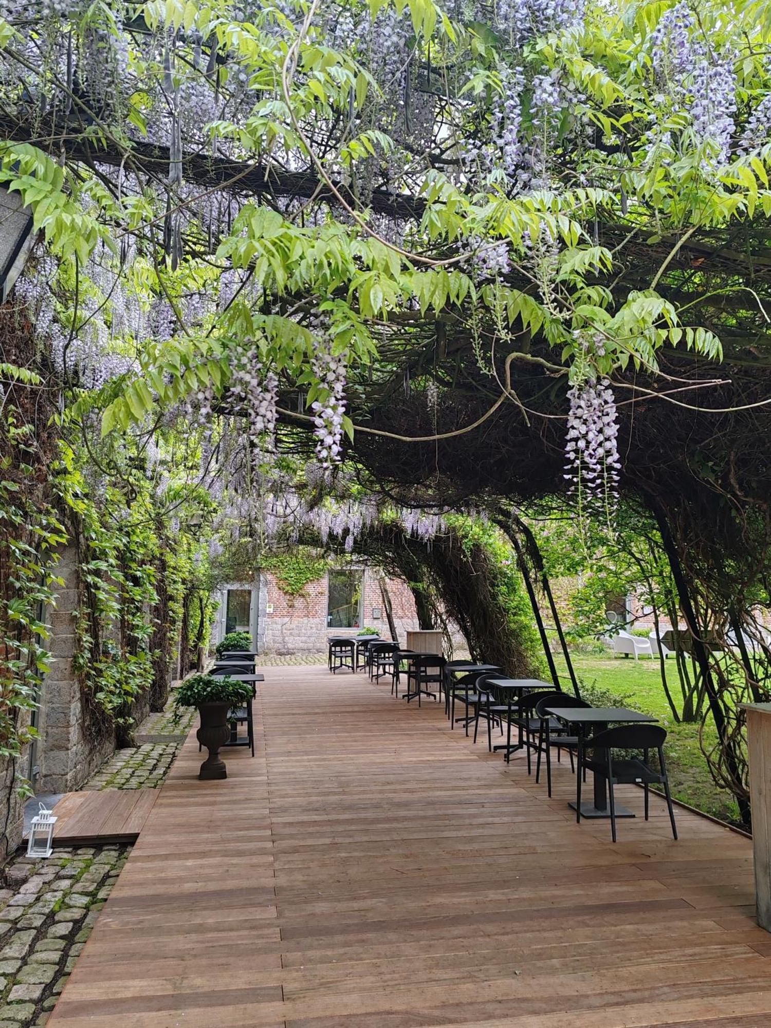 Artres Logis-Hotel-Restaurant La Gentilhommiere מראה חיצוני תמונה