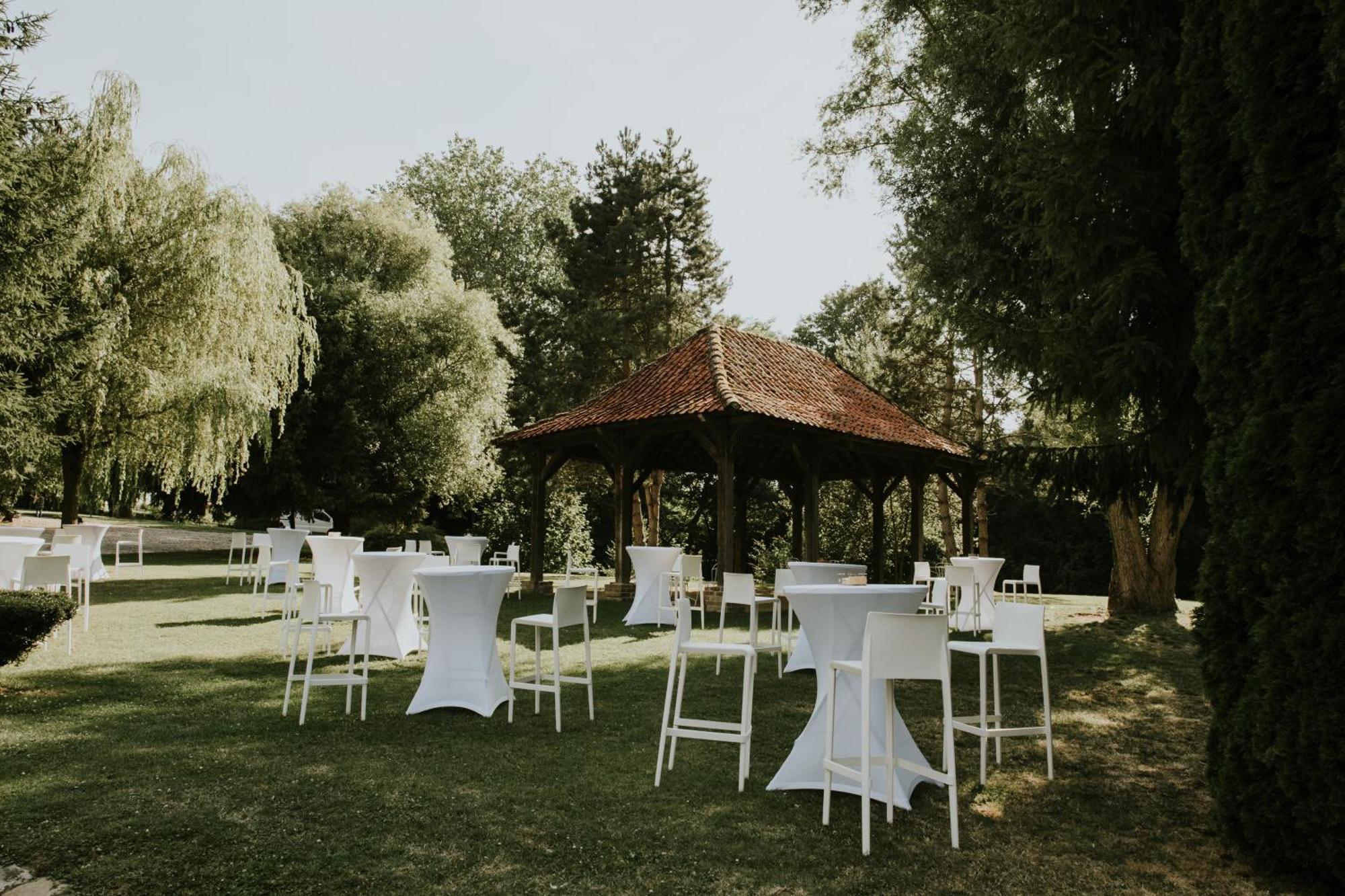 Artres Logis-Hotel-Restaurant La Gentilhommiere מראה חיצוני תמונה